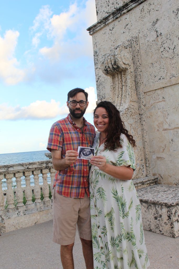 Worth Ave in Palm Beach pregnancy announcement photo shoot