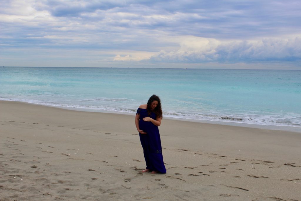 Jupiter Beach maternity picture