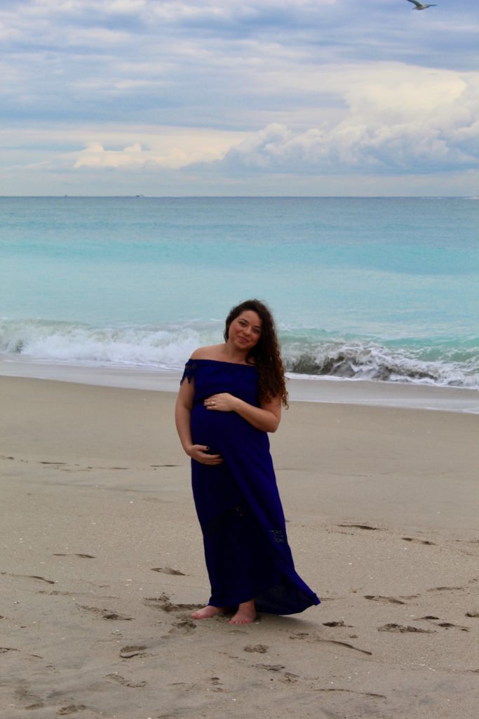 maternity picture on the beach